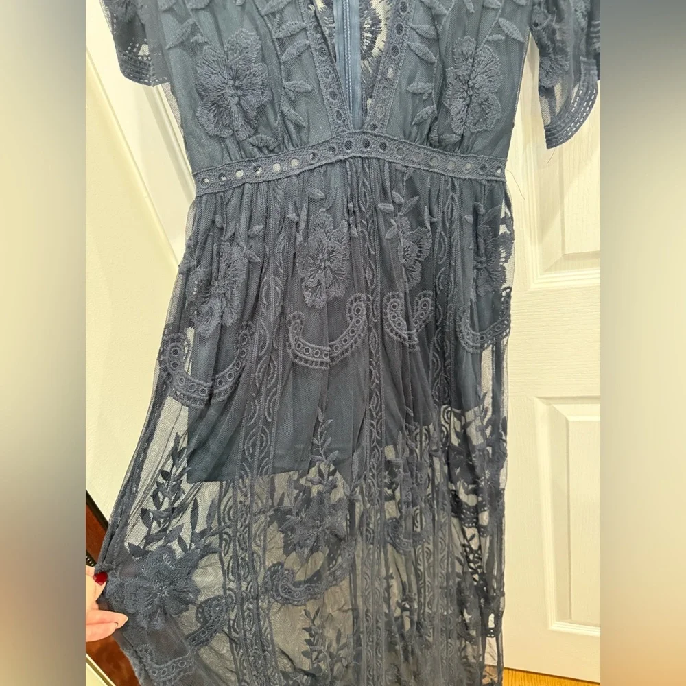 Navy Low Cut Lace Dress - Picture 3 of 4